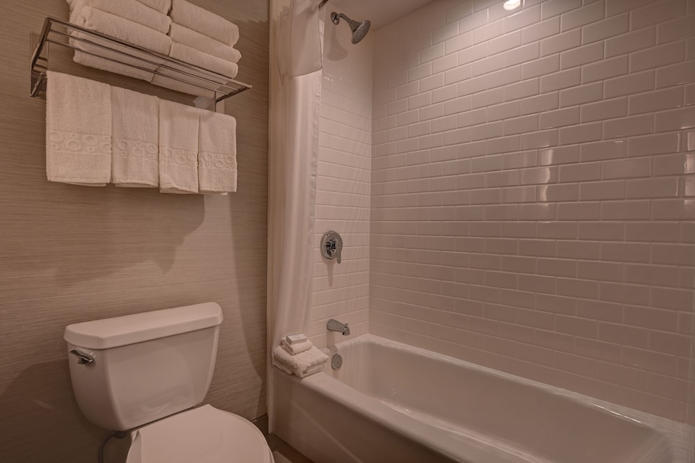 Home2Suites by Hilton Anaheim Resort - photo 27