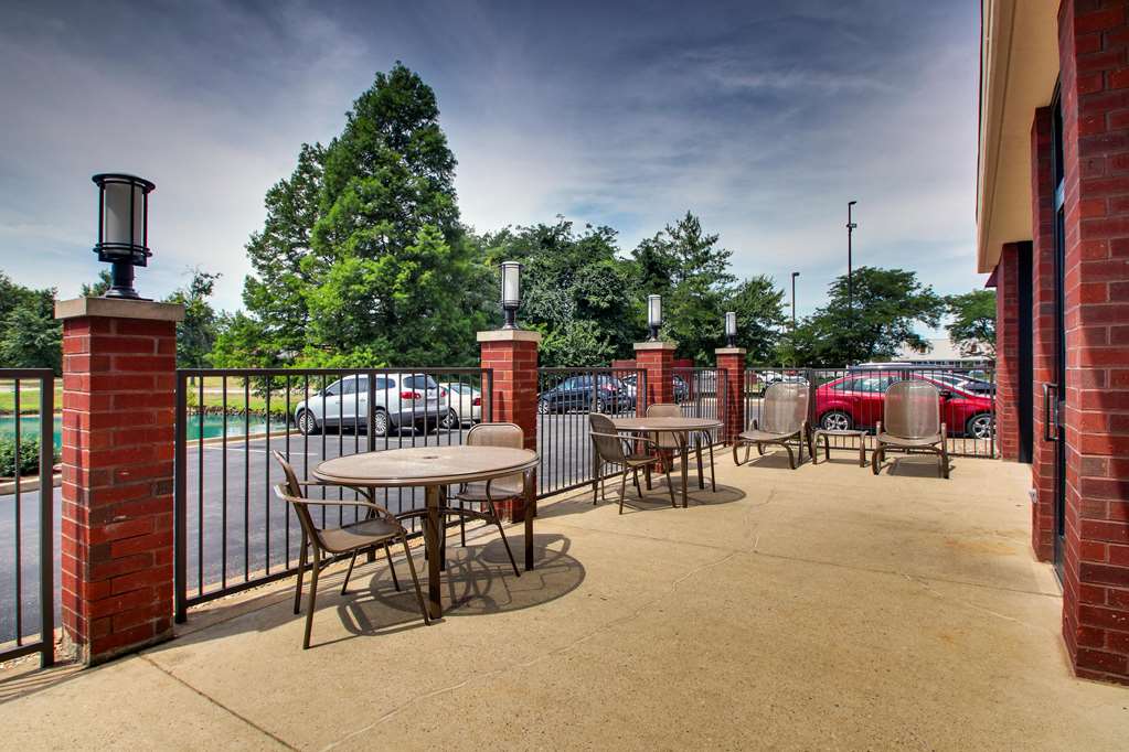 Drury Inn & Suites Evansville East - photo 44