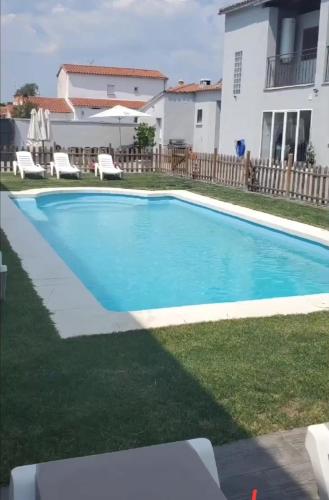 Casa Rural A la Vera de Monfrague — 4-Star Luxury Hotel in Tejeda De Tietar, Spain