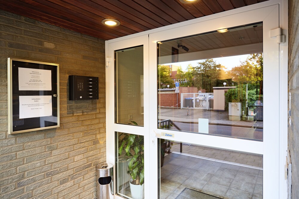 Check-in/Check-out Kiosk