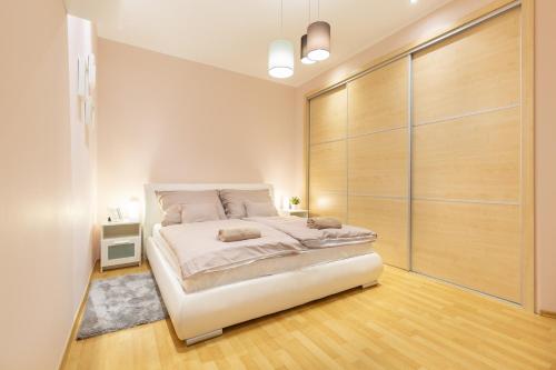 Downtown home by STN — 4-Star Luxury Hotel in Budapest, Hungary