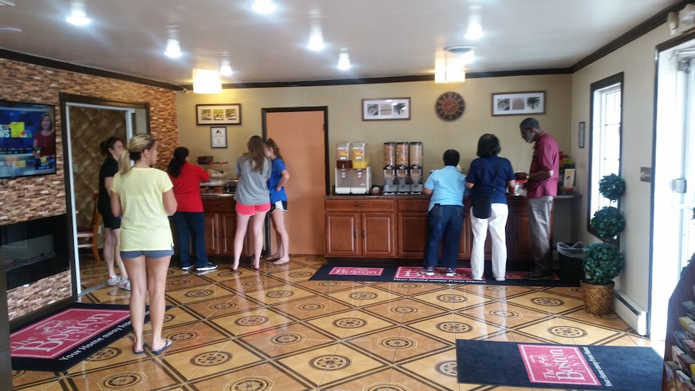 Boston Inn - photo 5