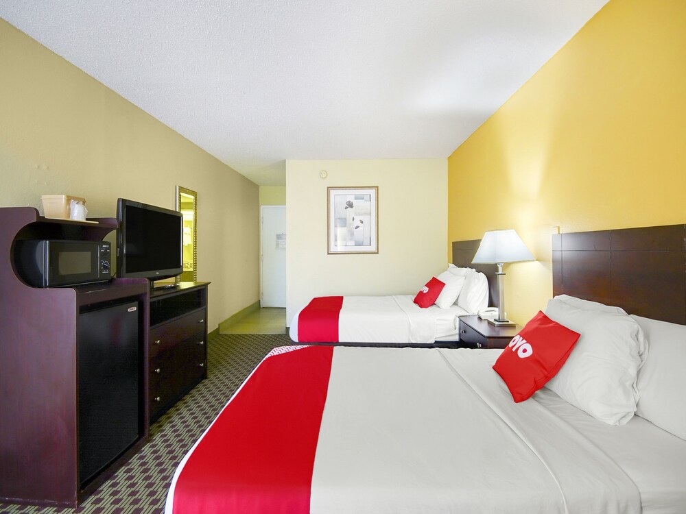 Baymont by Wyndham Williamsburg - photo 23