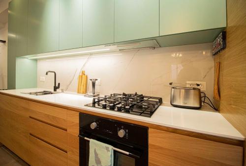 2BR Colorful Apt on Vera Near Stamba By Wehost
