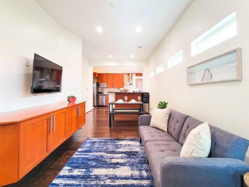 Loft Style Studio In The Heart of D'Arts District — 4-Star Luxury Hotel in Houston, United States