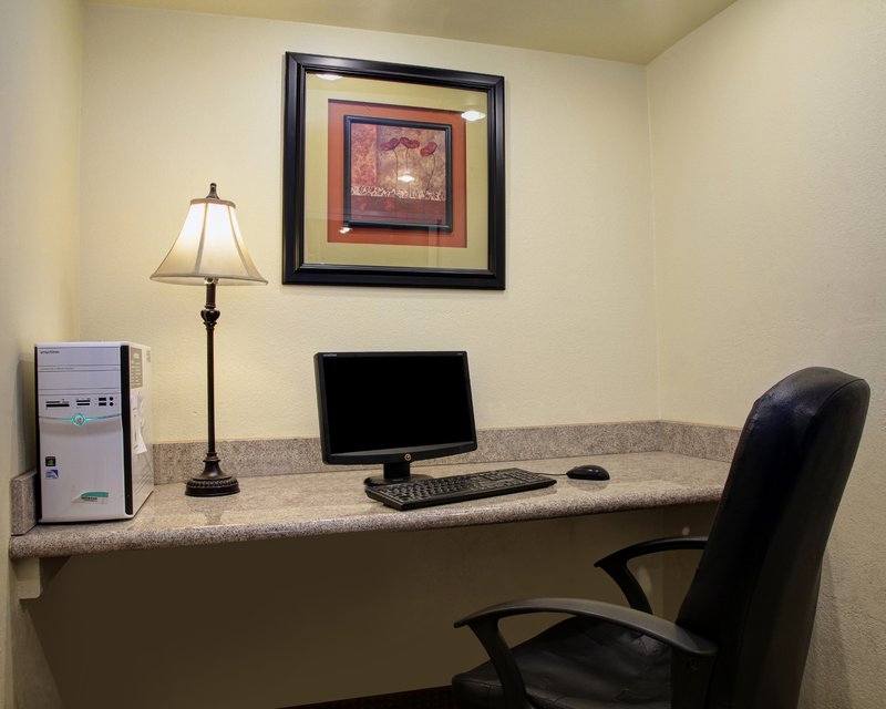 Ramada by Wyndham Tempe Near ASU - photo 21