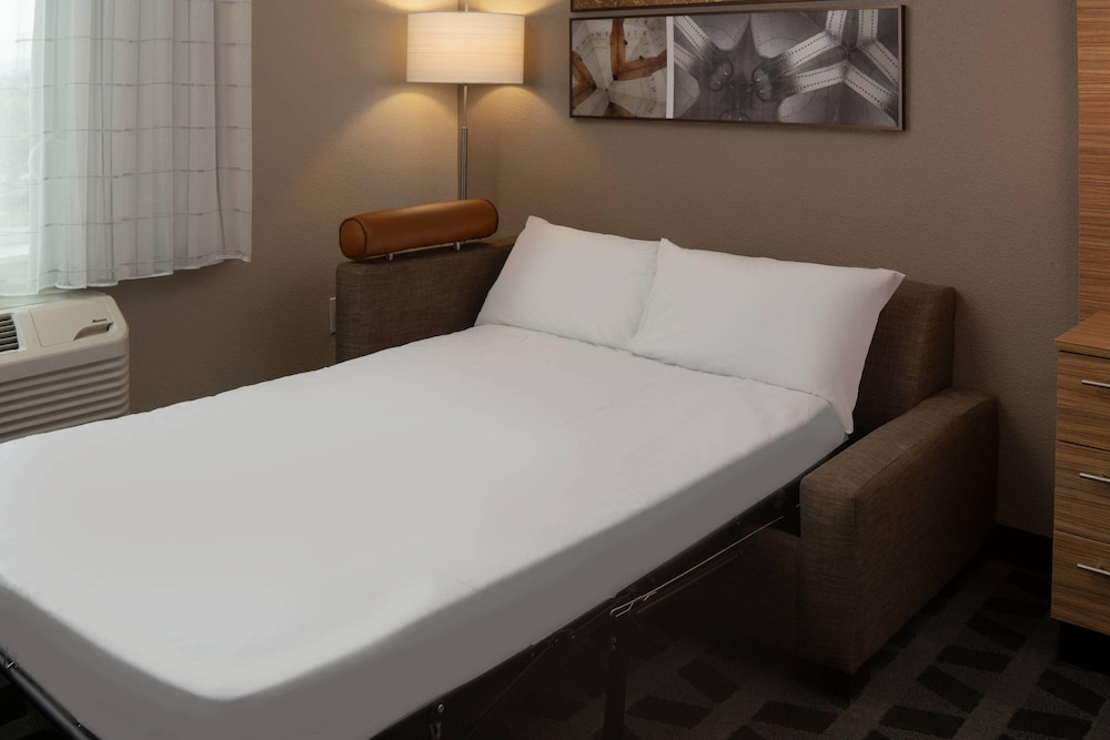 TownePlace Suites by Marriott Clarksville - photo 13