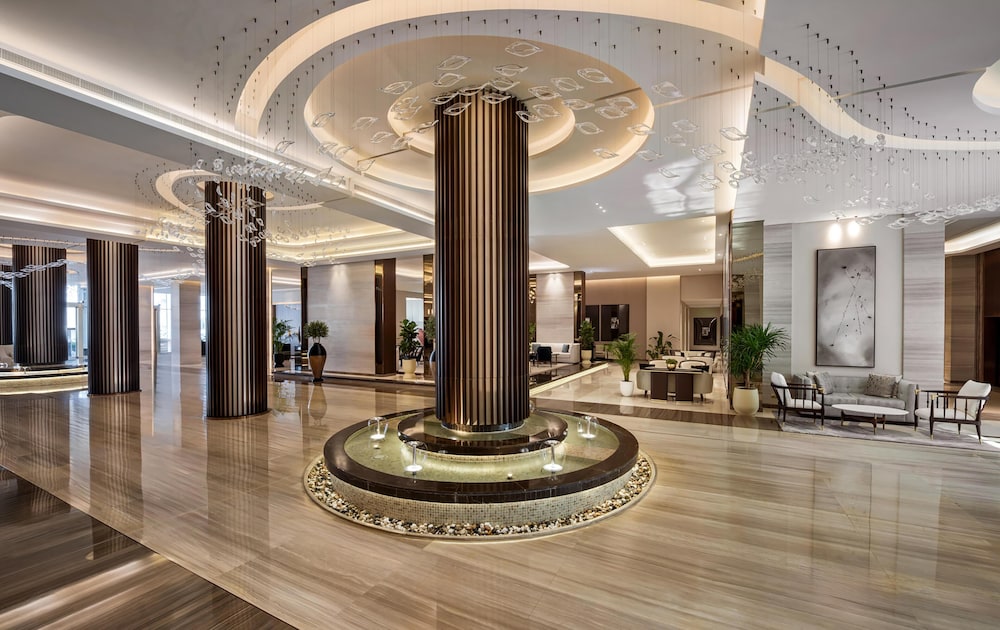 Hilton Bahrain City Centre Hotel & Residences — Manama — photo 2
