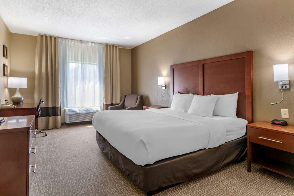 Comfort Inn & Suites St. Louis O'Fallon - photo 10