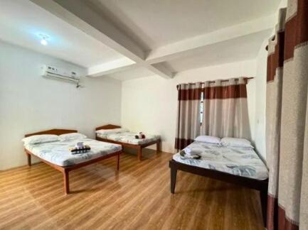 Beachfront Loft Puraran Surf Resort — hotel in Baras