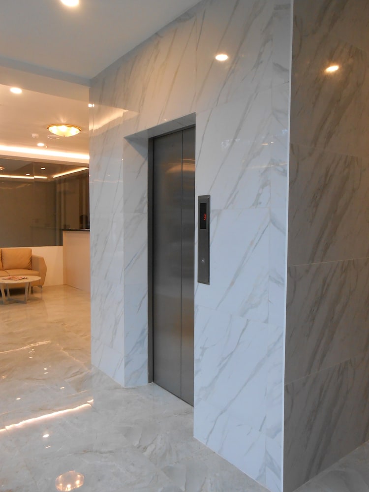Rublin Hotel - last minute hotel in Cebu City