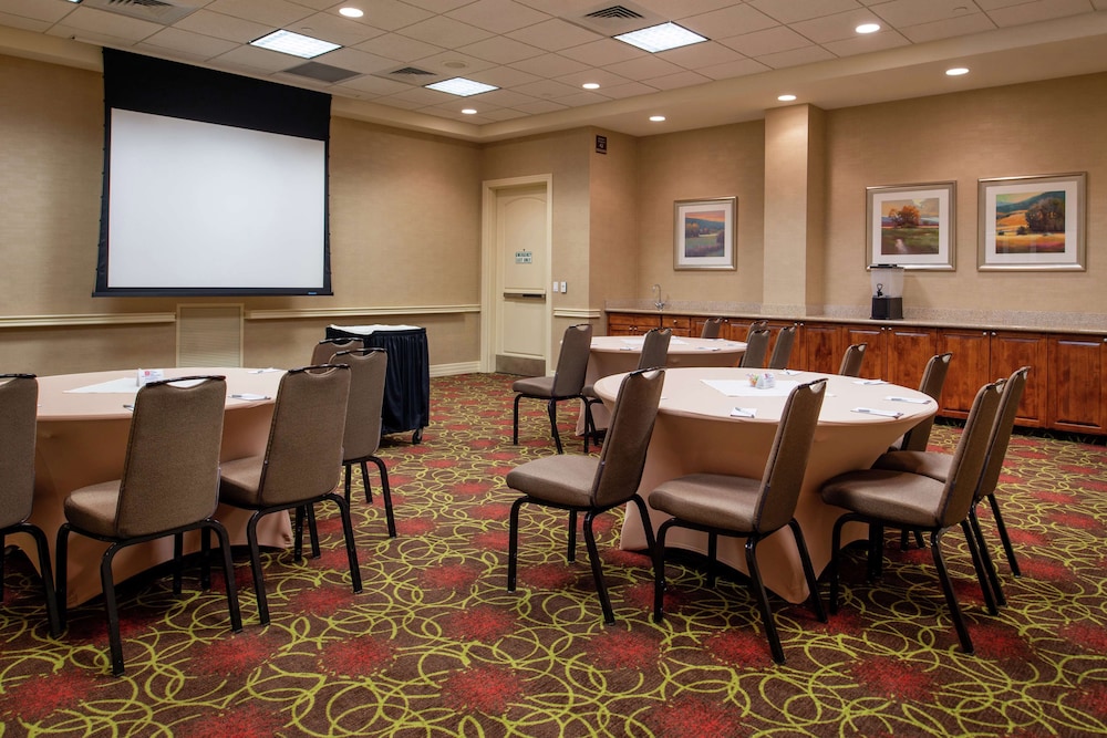 Hilton Garden Inn Boise Spectrum - photo 68