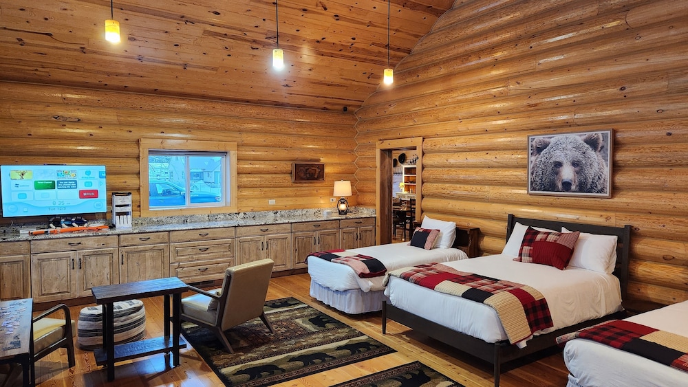 Beargrass Lodging and RV Resort - photo 50