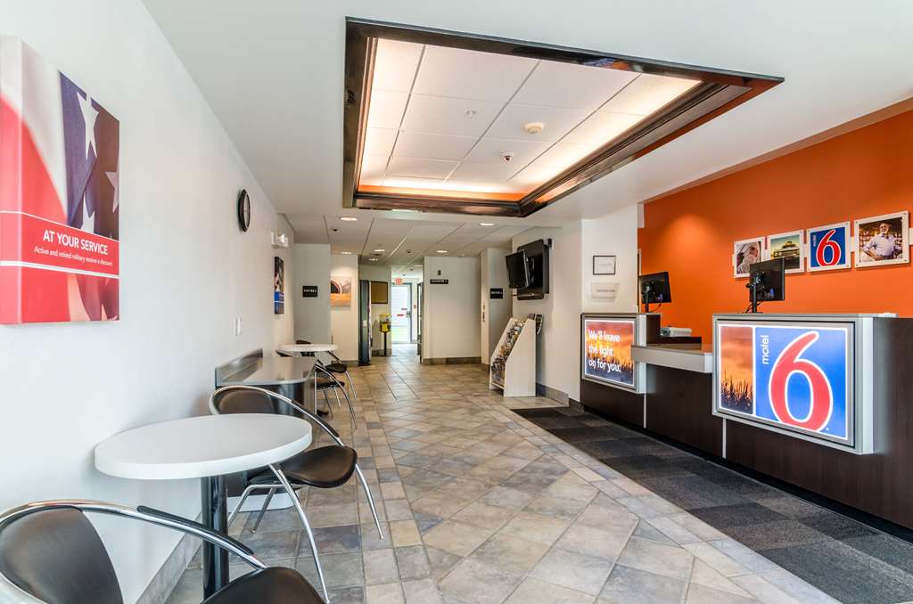 Motel 6 Kearney NE - photo 39