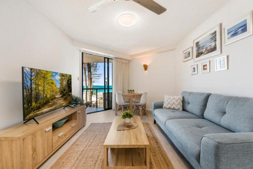 Coolum Beachside Apartments — 4-Star Luxury Hotel in Coolum Beach, Australia