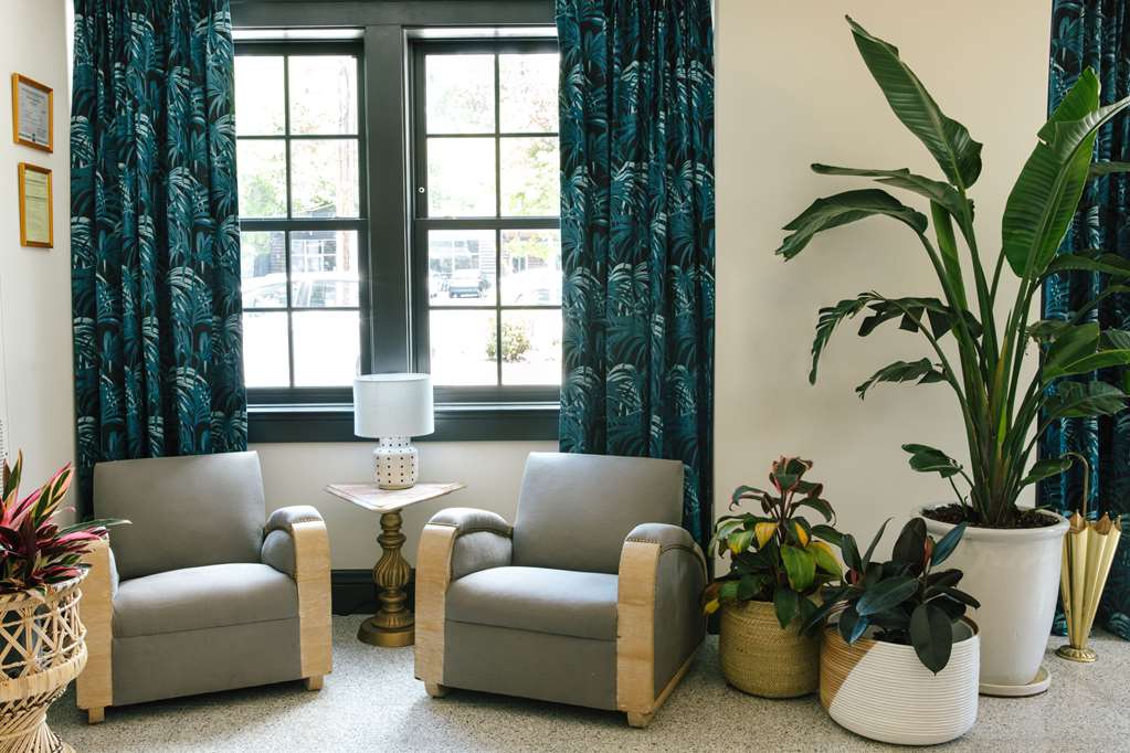Hotel Clermont - photo 18