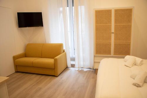 Terrazza Toledo Suite By Dimorra — 4-Star Luxury Hotel in Naples, Italy