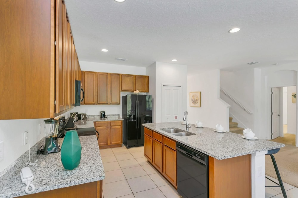 6BR Luxury Home Family Resort With Private Pool BBQ and Games Room Kissimmee - photo 11