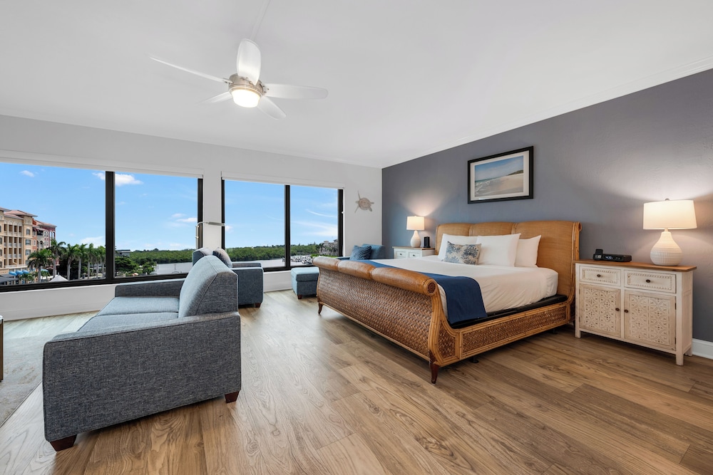 Bayfront Inn Fifth Avenue - photo 11