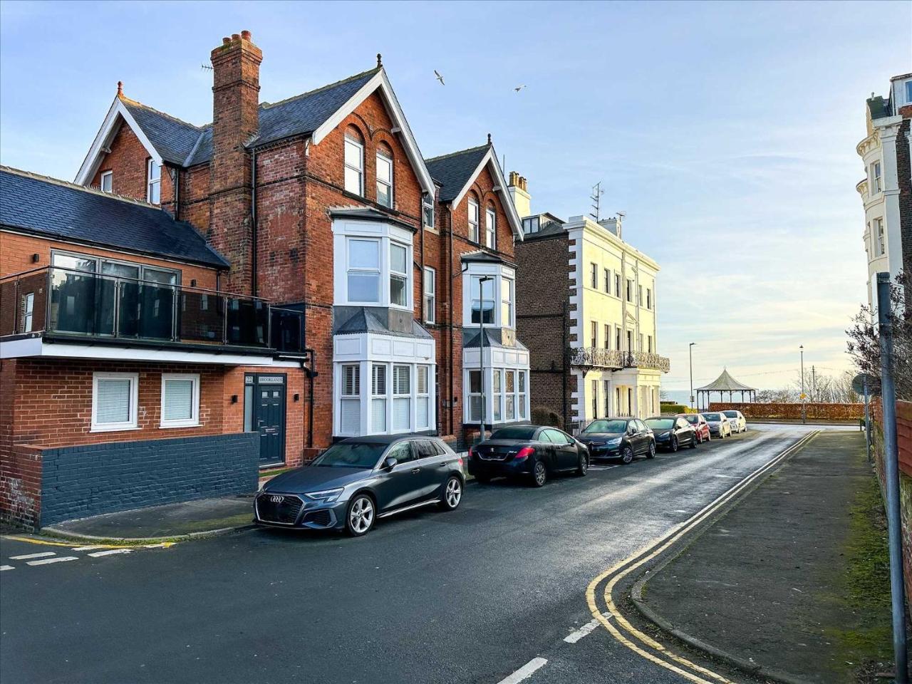 Brooklands Filey Seaside Retreat Flat 6 — 4-Star Luxury Hotel in Filey, United Kingdom