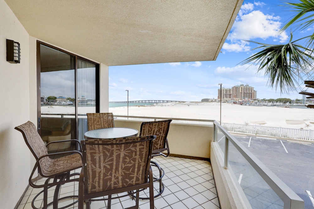 East Pass Towers 107 2 Bedroom Condo by RedAwning Destin - photo 26