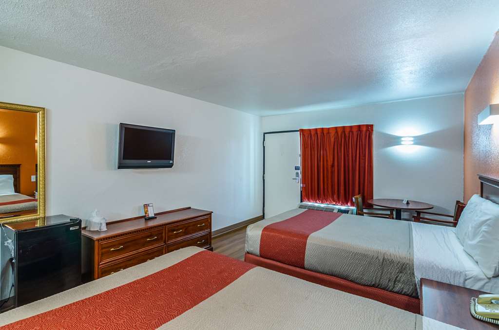 Motel6 Troy AL - photo 14