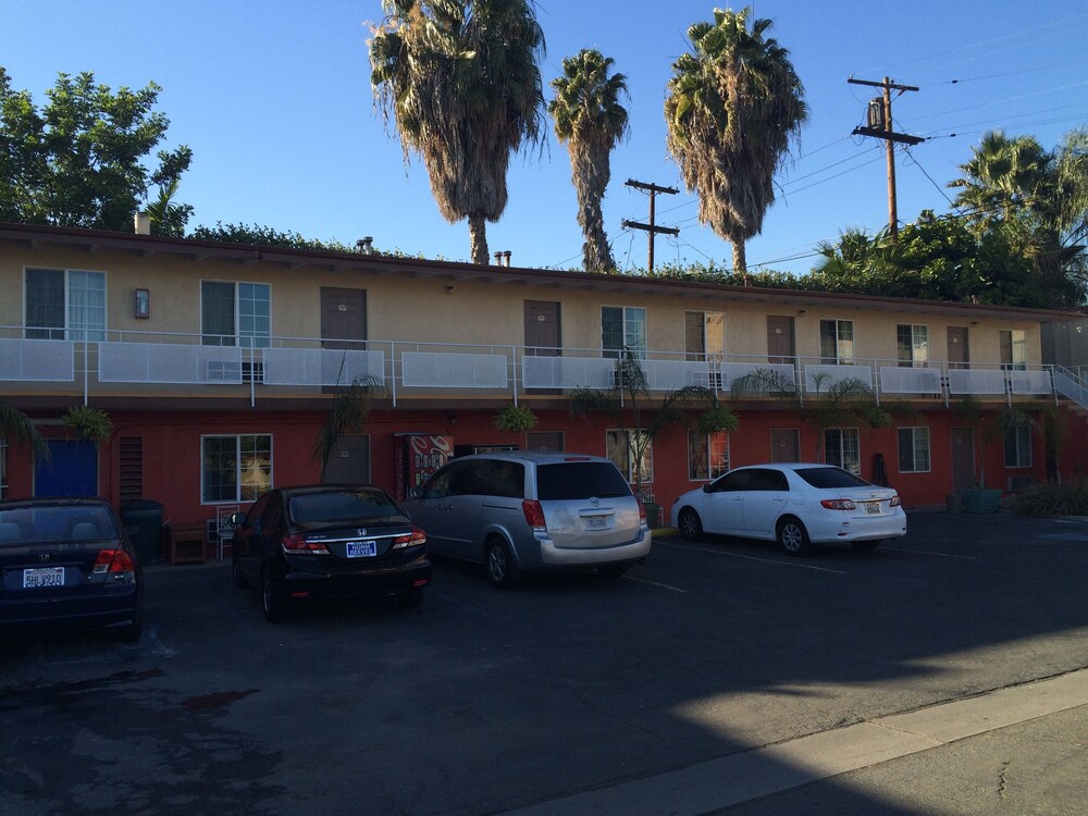 Long Beach Motel - photo 43
