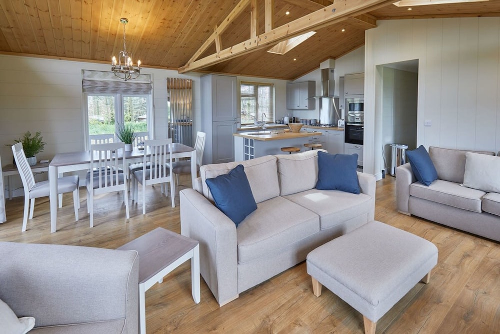 Host & Stay Salt & Seaweed — 4-Star Luxury Hotel in Saltburn-By-The-Sea, United Kingdom