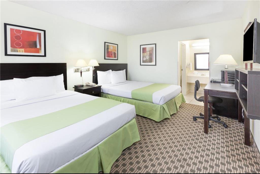 SureStay by Best Western Irving Grapevine DFW North - photo 2