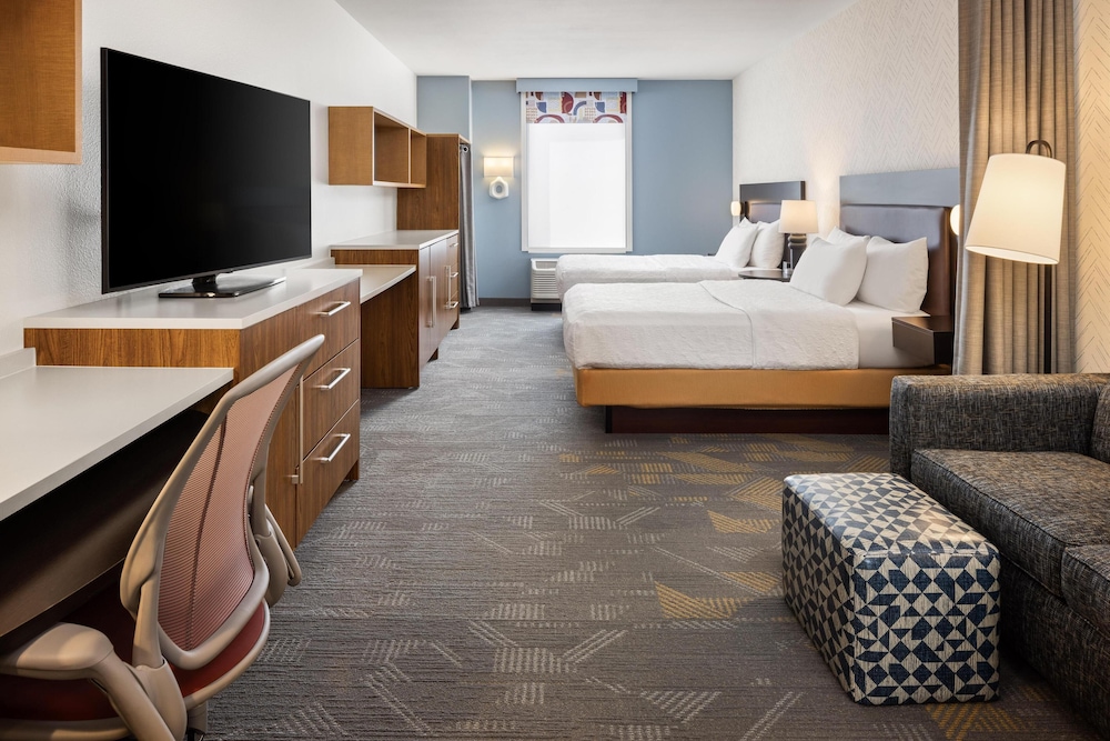 Home2 Suites by Hilton Roseville Minneapolis - photo 18