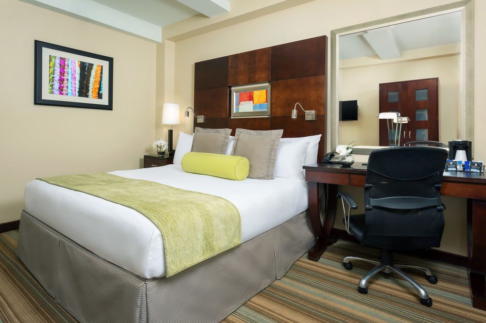 Aura Hotel Times Square - photo 15