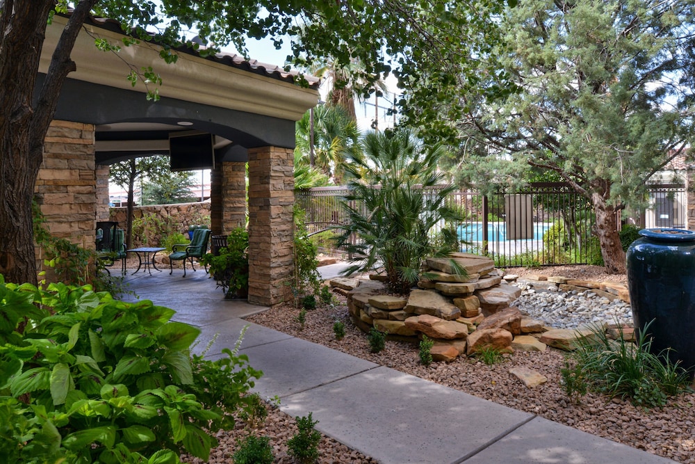 Staybridge Suites Las Cruces by IHG - photo 97