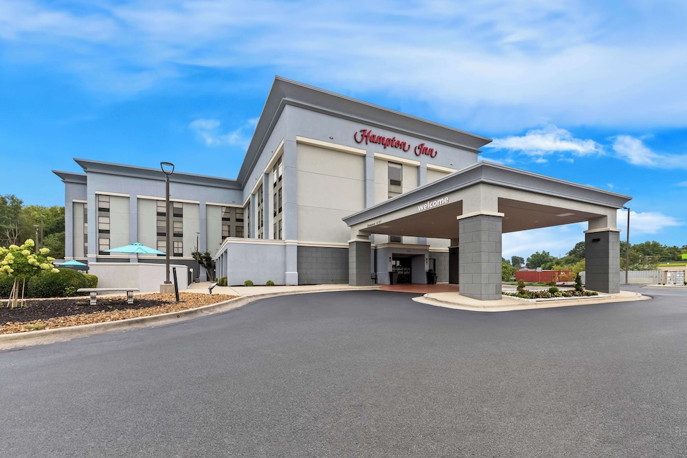Hampton Inn Florence Midtown near University of North Alabama - featured photo