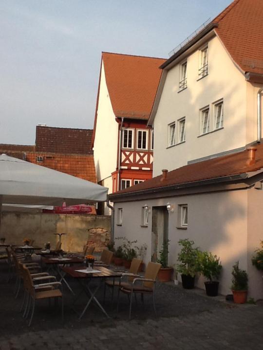 Hotel Adler — hotel in Babenhausen