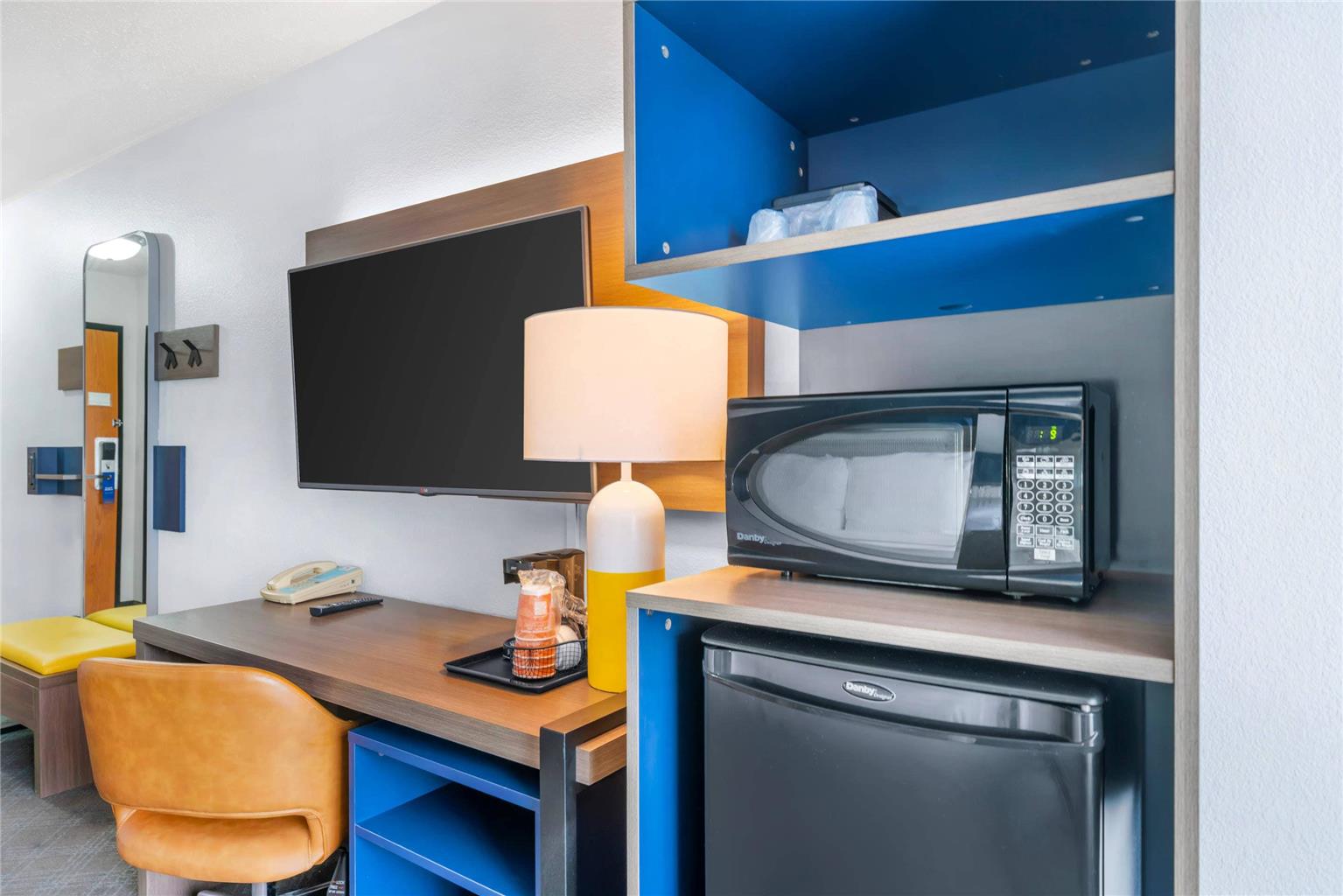 Comfort Inn & Suites Sheboygan I 43 - photo 12