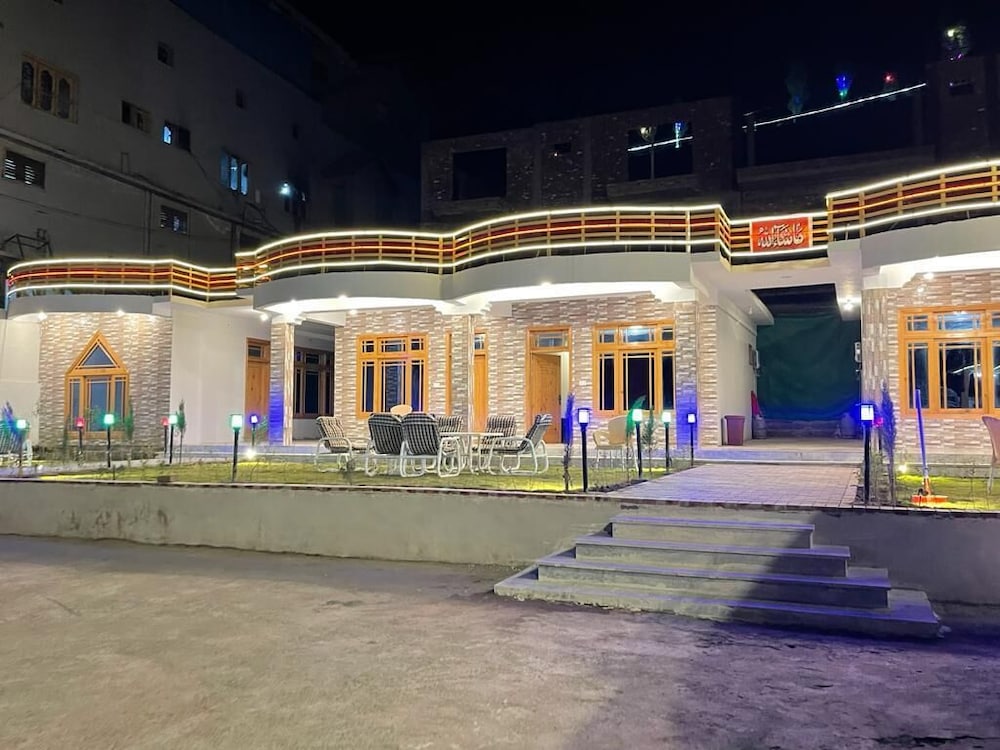 Hotel Baba Palace in Thal, Pakistan