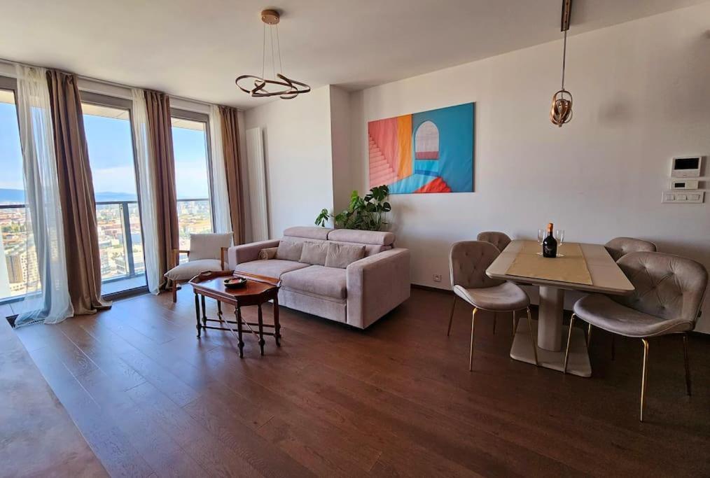 Eurovea Tower Luxury in Heaven — Bratislava — photo 2