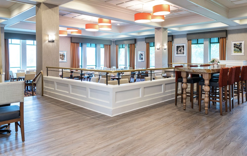 DoubleTree by Hilton Philadelphia West - photo 47