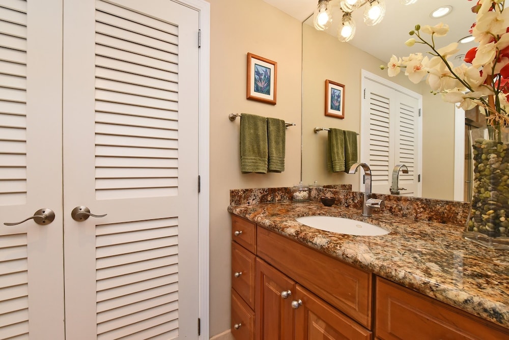 Mahana Resort #1204 1 Br Condo - photo 13
