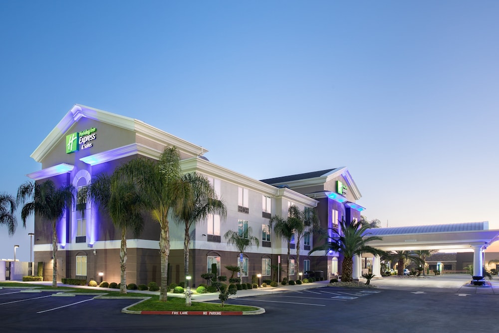 Holiday Inn Express & Suites Chowchilla Yosemite Park Area by IHG - photo 36