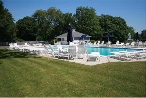 Townsend Manor Inn - photo 7