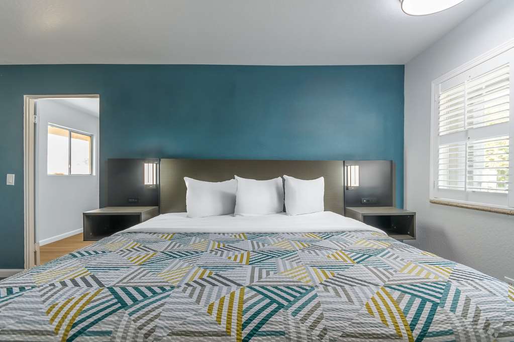 Studio 6 Suites Madera Ca Yosemite - photo 22