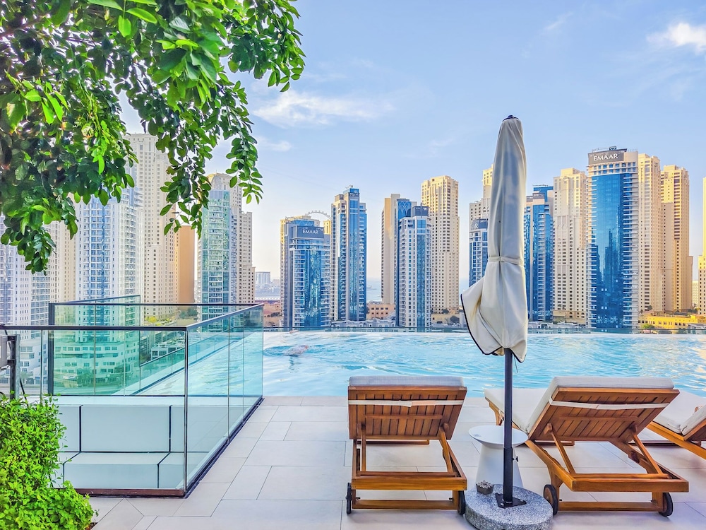 Hidden Gem Waterfront With Harbor View — 4-Star Luxury Hotel in Dubai, United Arab Emirates