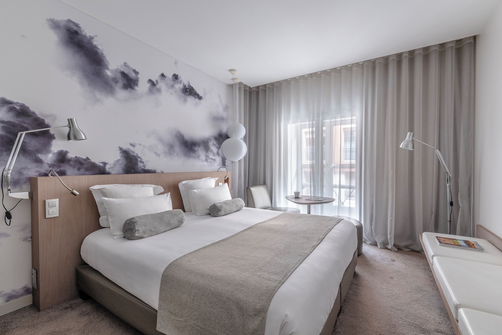 Le Grand Balcon Hotel