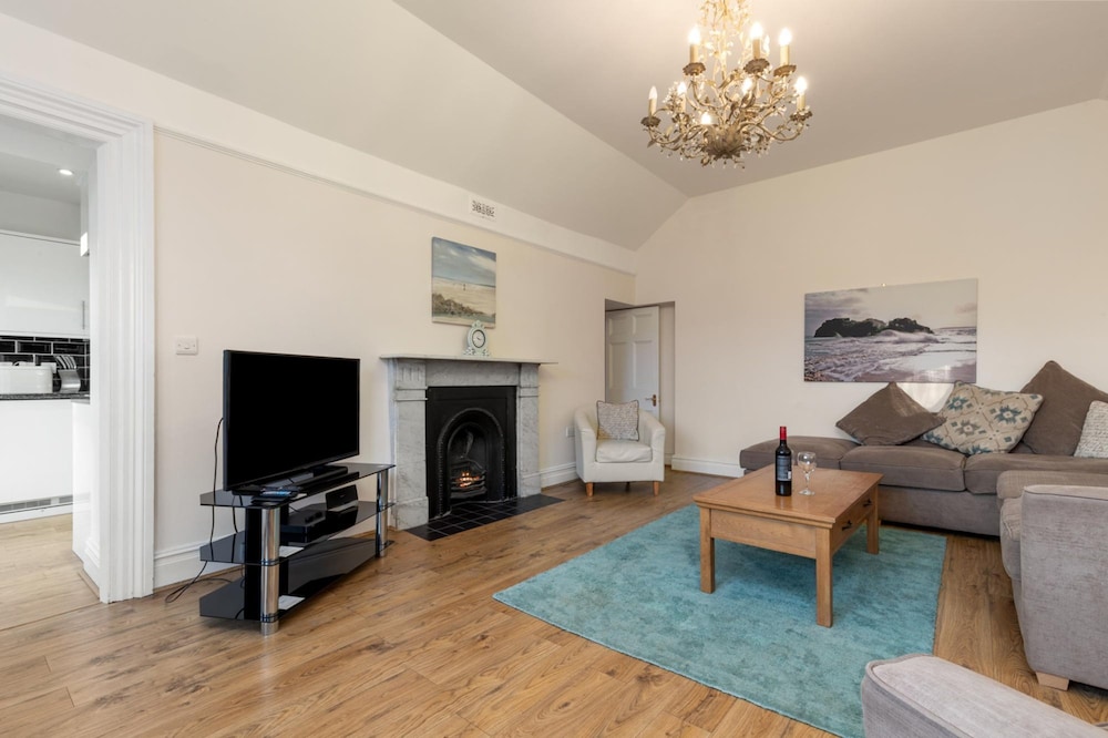 Apartment 4 St Marys House — 4-Star Luxury Hotel in Tenby, United Kingdom