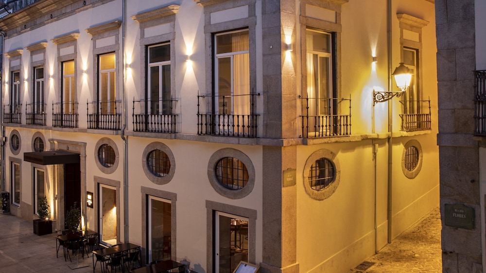 Casa da Companhia Hotel & Spa Vignette Collection by IHG — 5-Star Luxury Hotel in Porto, Portugal