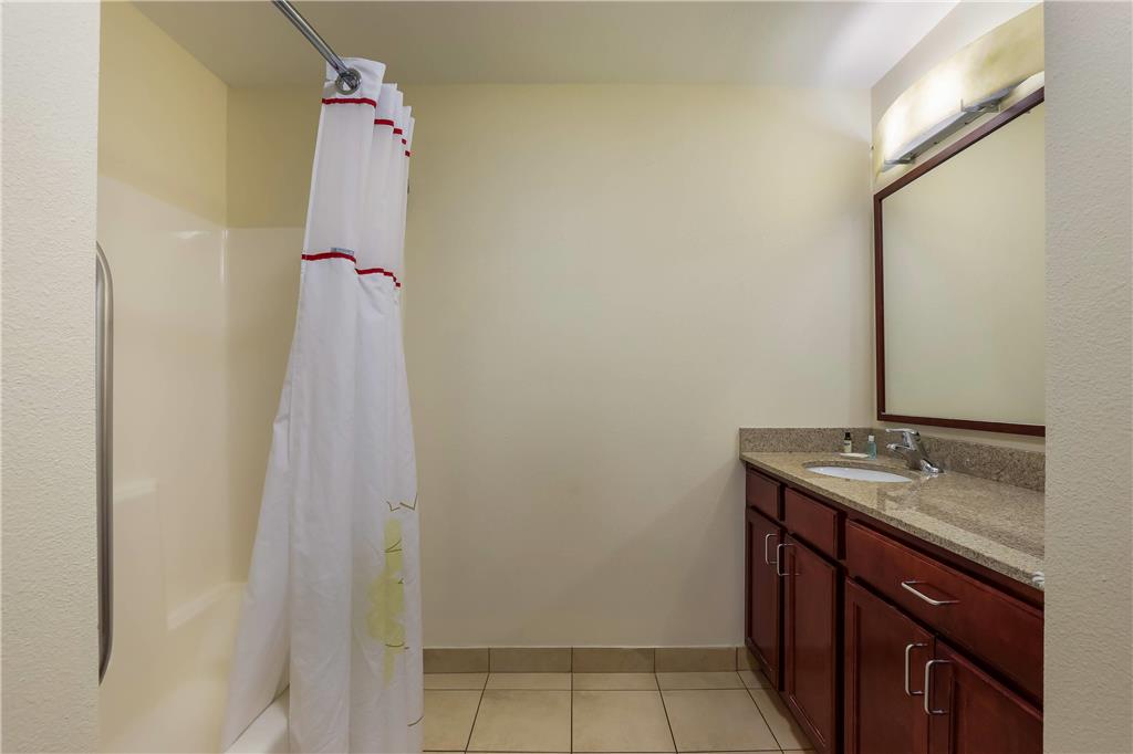 MainStay Suites Fitchburg Madison - photo 29