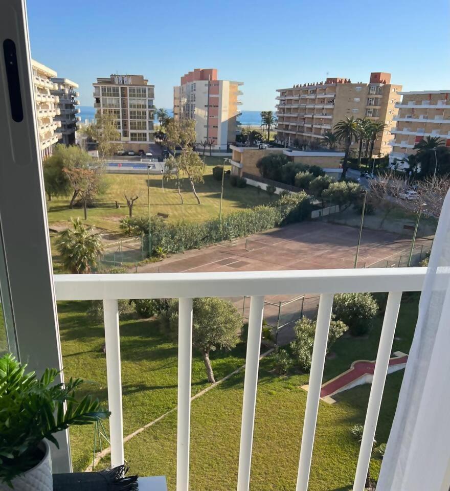 Escapada Romantica Con Vistas Al Mar Piscina 21395759 — La Pineda