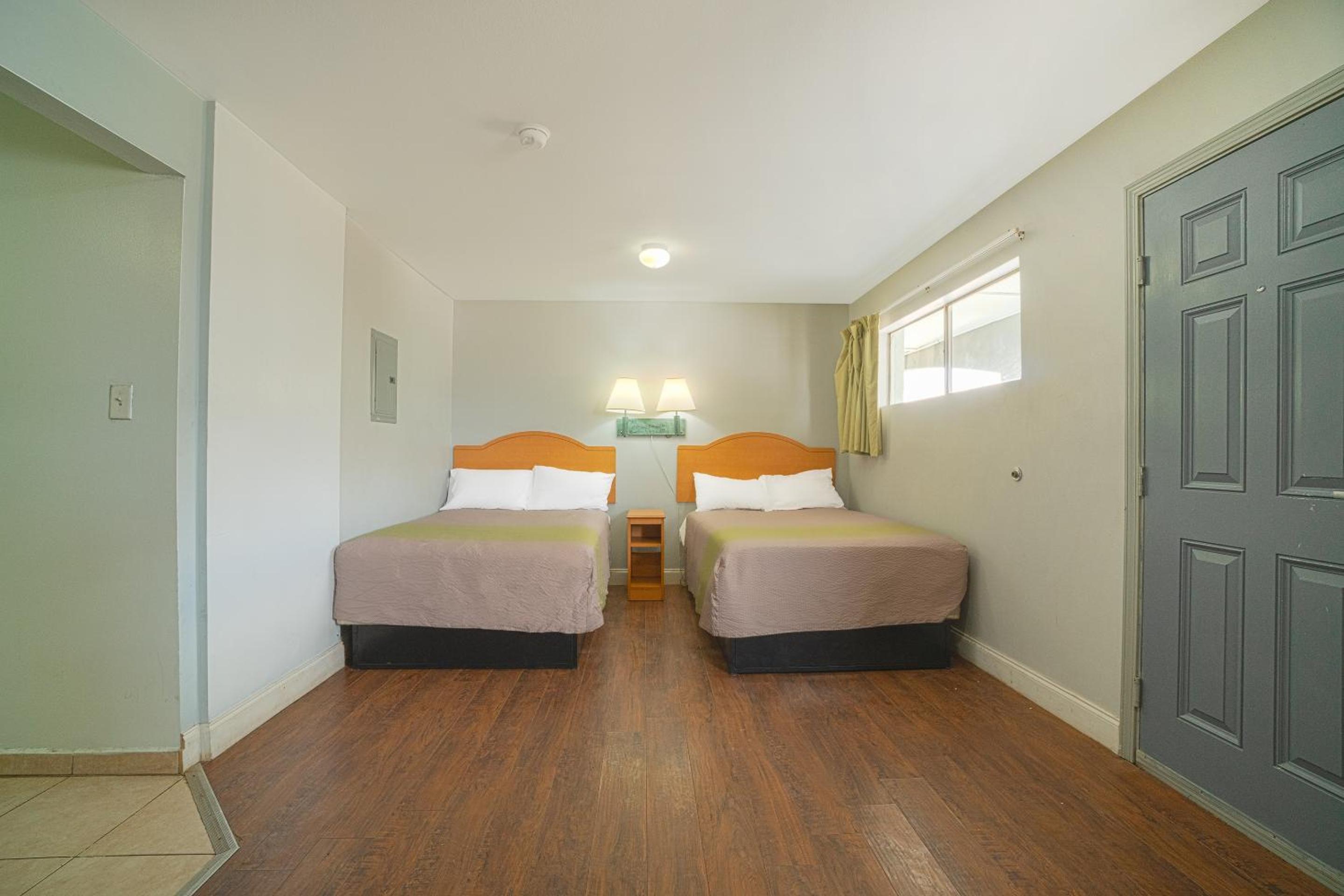 OYO Hotel Midland - photo 66