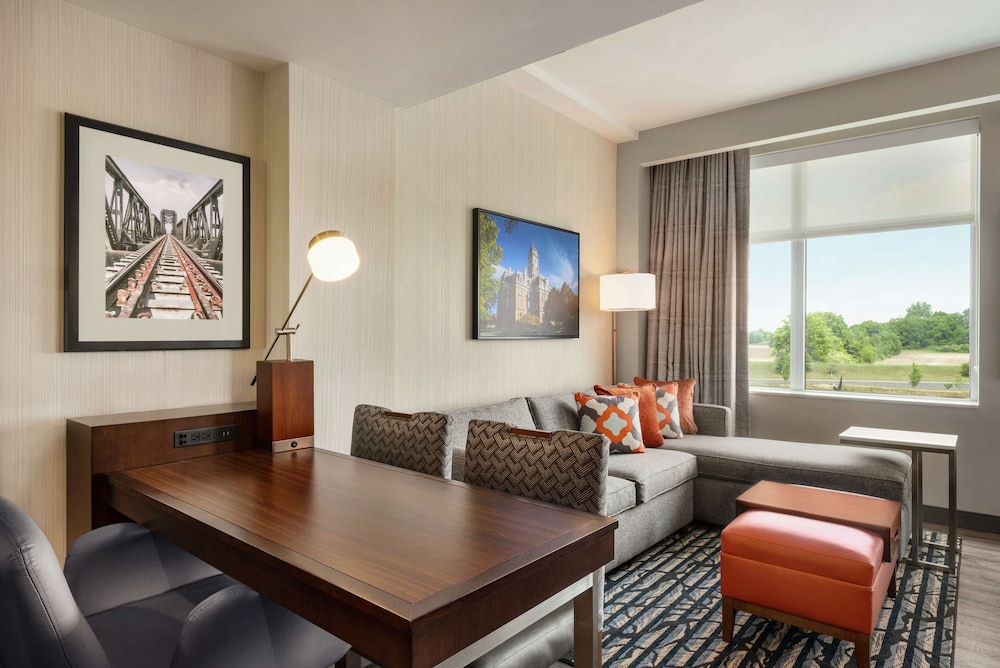 Embassy Suites by Hilton Noblesville Indianapolis Convention Center - photo 9